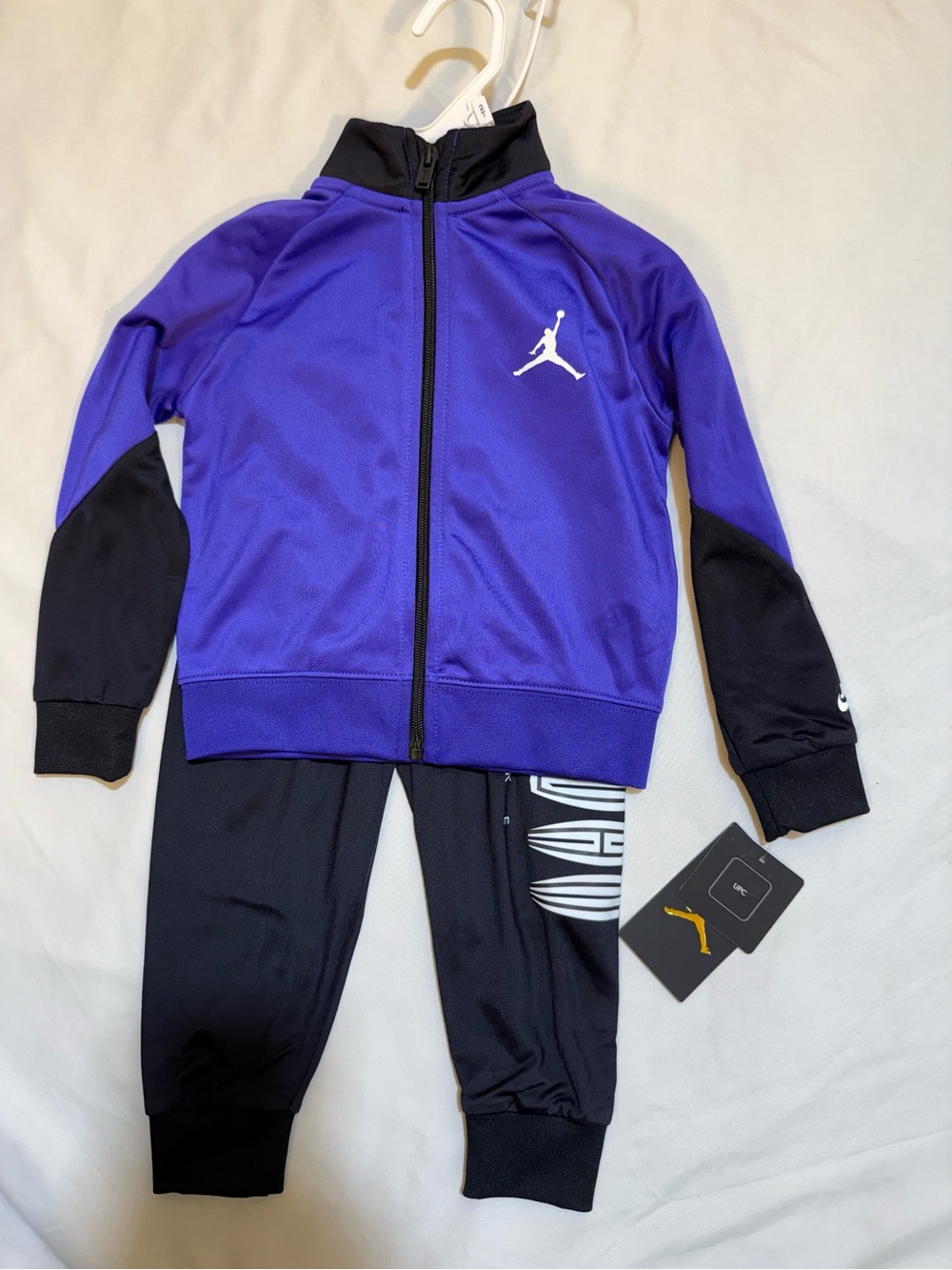 Jordan Kids Purple and Black Sweatpants & Joggers Set